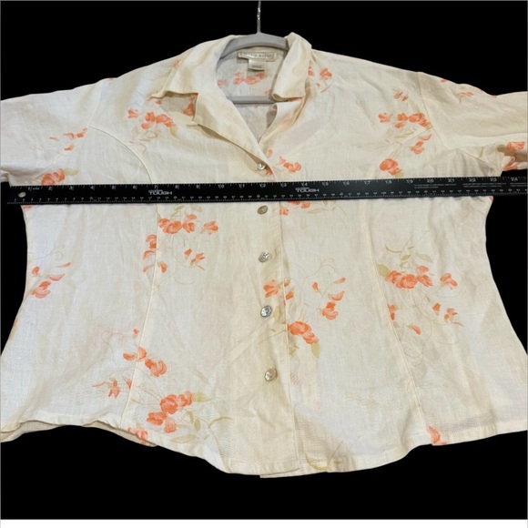 Linen Cream and Peach Floral Button-Up Blouse with Darts cuffed sleeves fitted L - Picture 6 of 7